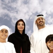 arab-family-looking-up-512x_med